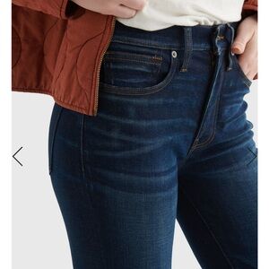 Lucky brand Zoe straight 4/27